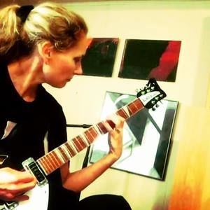 Meet your Posher, Desiree